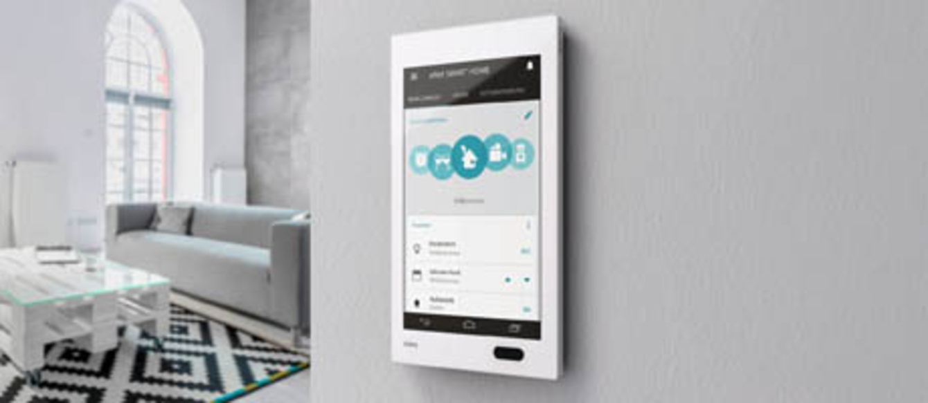 Bedienzentrale Gira G1 bei Elektro Krieg in Sondershausen